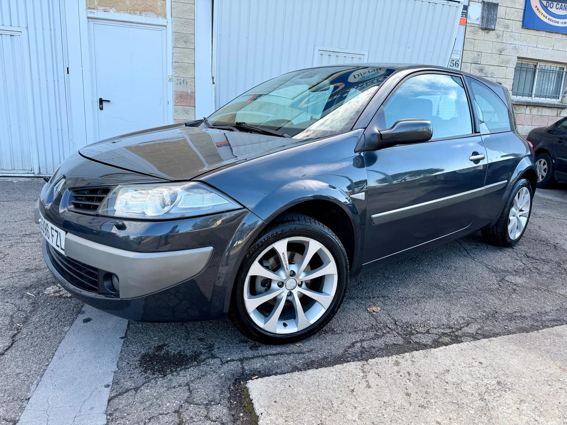 Renault Megane 1.5dCi Dynamique Confort — foto 1 de 6